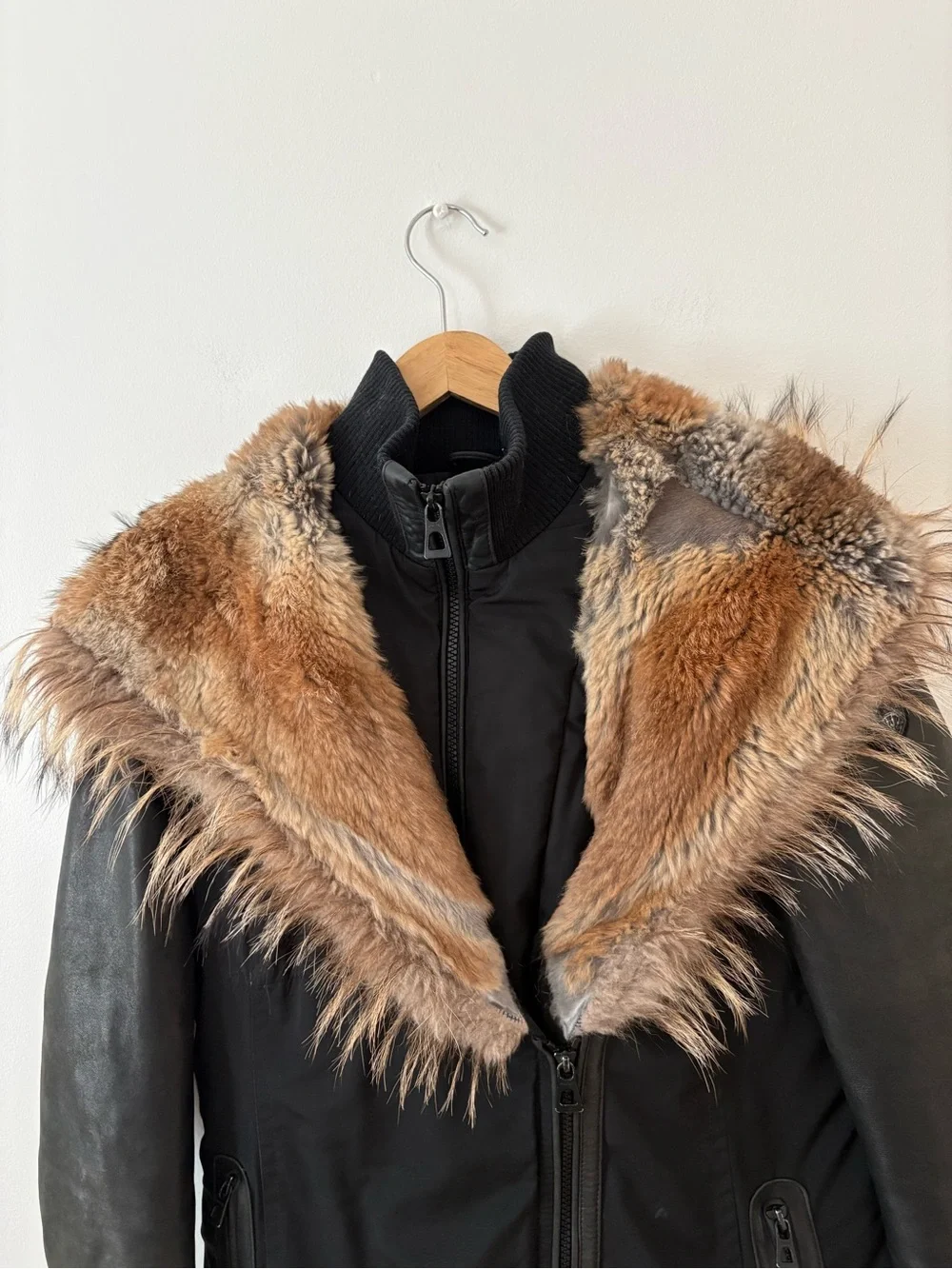 RUDSAK Black Down Fur Trimmed Midi Parka Leather Sleeves Size Medium Luxury Chic - Picture 6 of 16